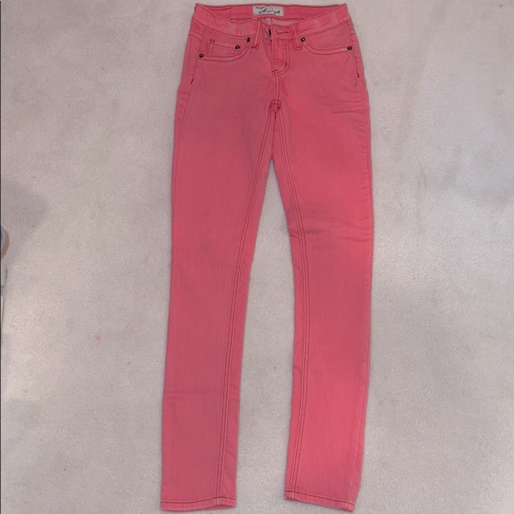 pink skinny jeans